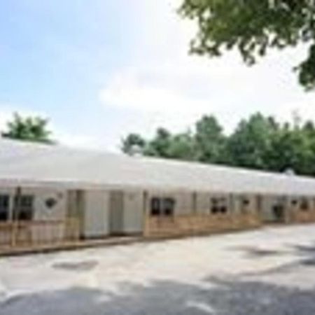 Maple Leaf Motel Schroon Lake 외부 사진