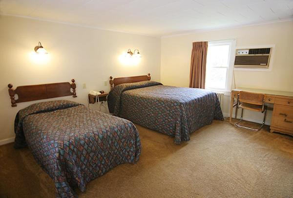 Maple Leaf Motel Schroon Lake 객실 사진