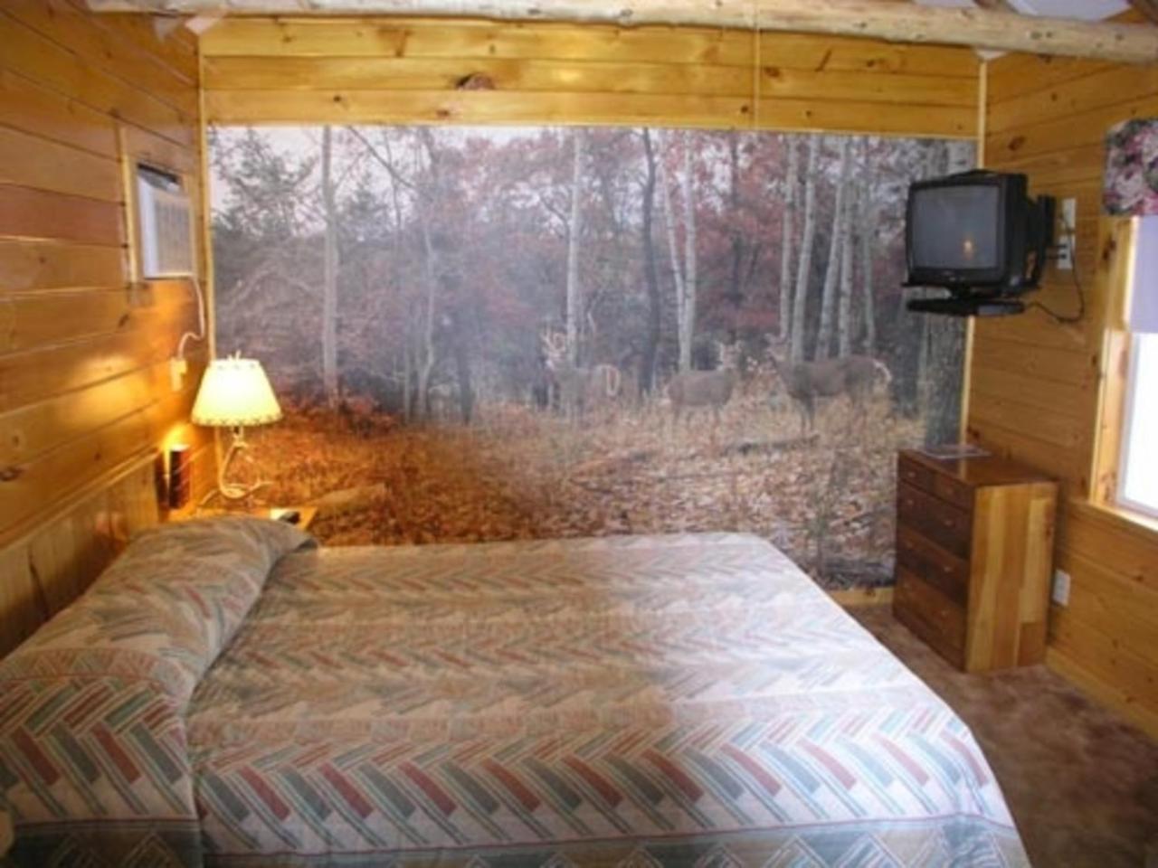 Maple Leaf Motel Schroon Lake 외부 사진